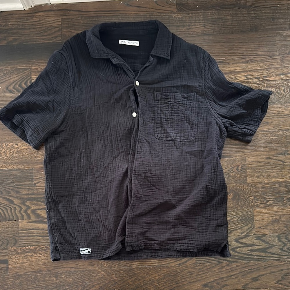 Zara Black Casual Button Down Shirt with Collared Neckline